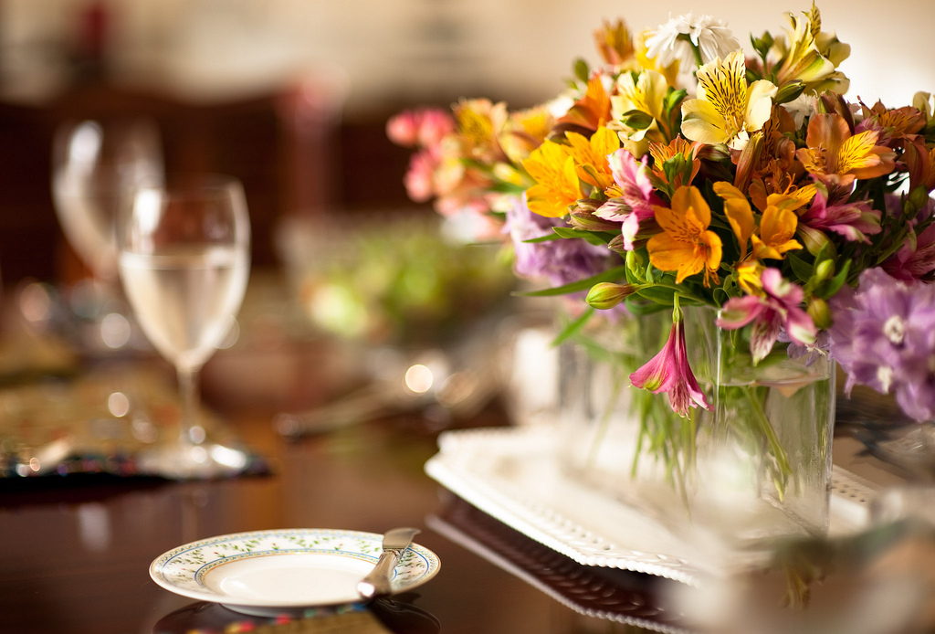 Etiquette tafel dekken. Hoe moet het nu precies? Culy.nl