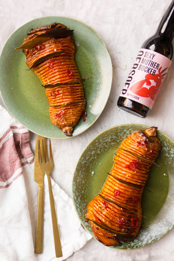 Hasselback Pompoen Met Maple Syrup En Chilipeper Culy