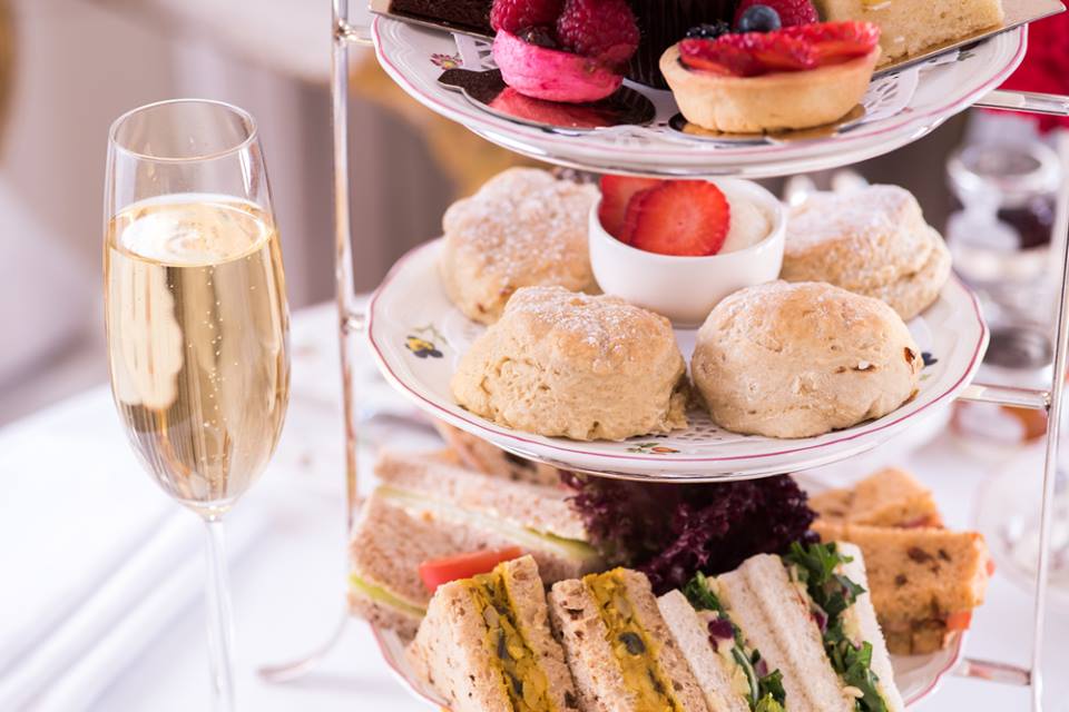 Spiksplinternieuw Dit hotel in Londen serveert een vegan afternoon tea - Culy.nl RK-36