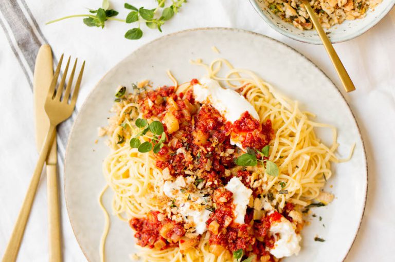 snelle pasta bolognese met chorizo