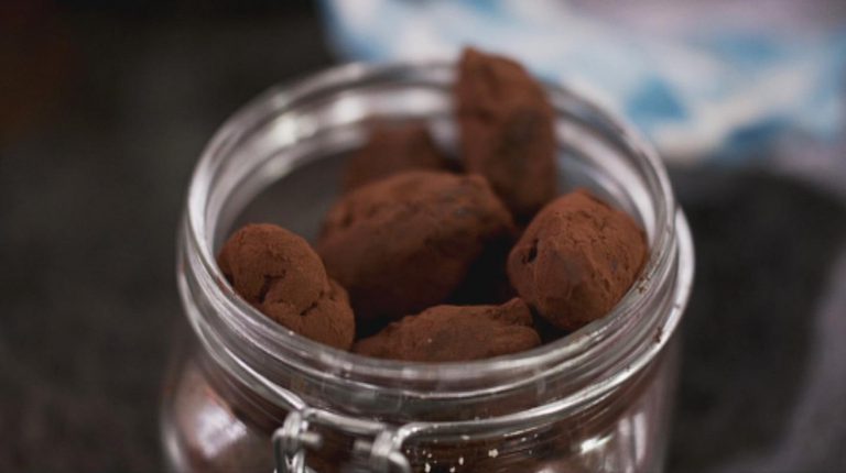 Chocoladetruffels met sojasaus