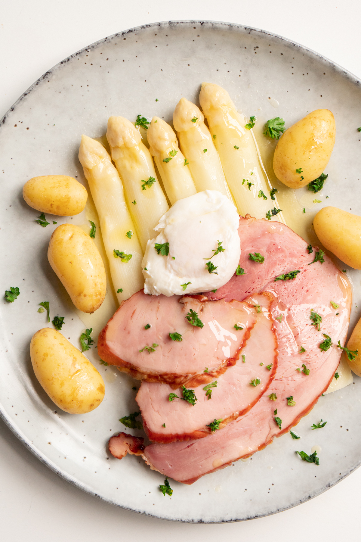 Limburges asperges flamande van Moment