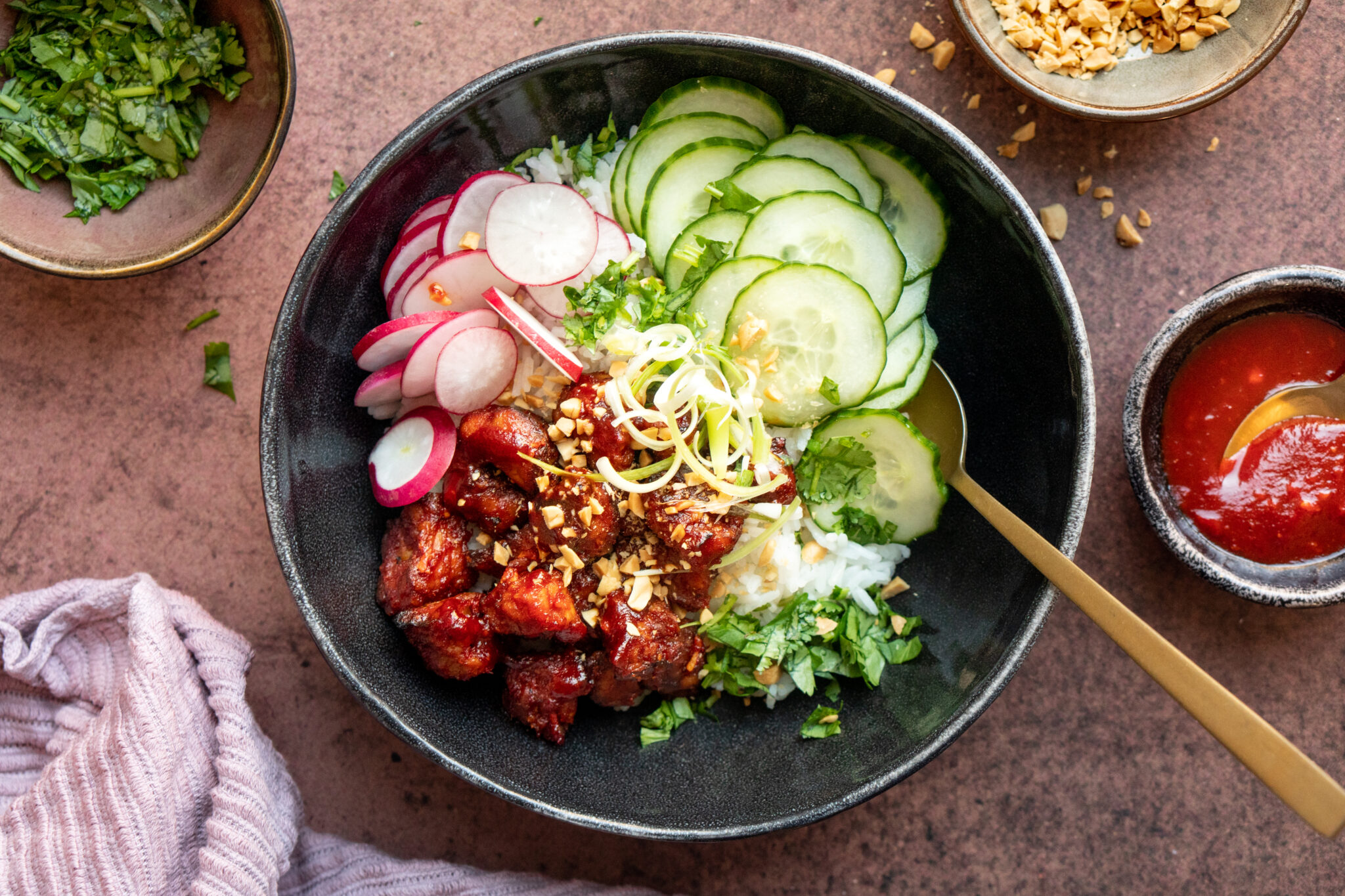 Krokante tempeh in gochujang