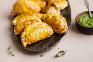 Empanadas met tonijn en chimichurri