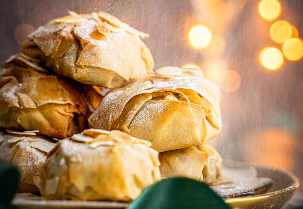 Mini pastilla's van filodeeg als hapje voor oud en nieuw